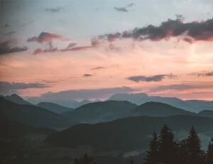 巴黎圣日耳曼抢尽风头，成为夺冠热门