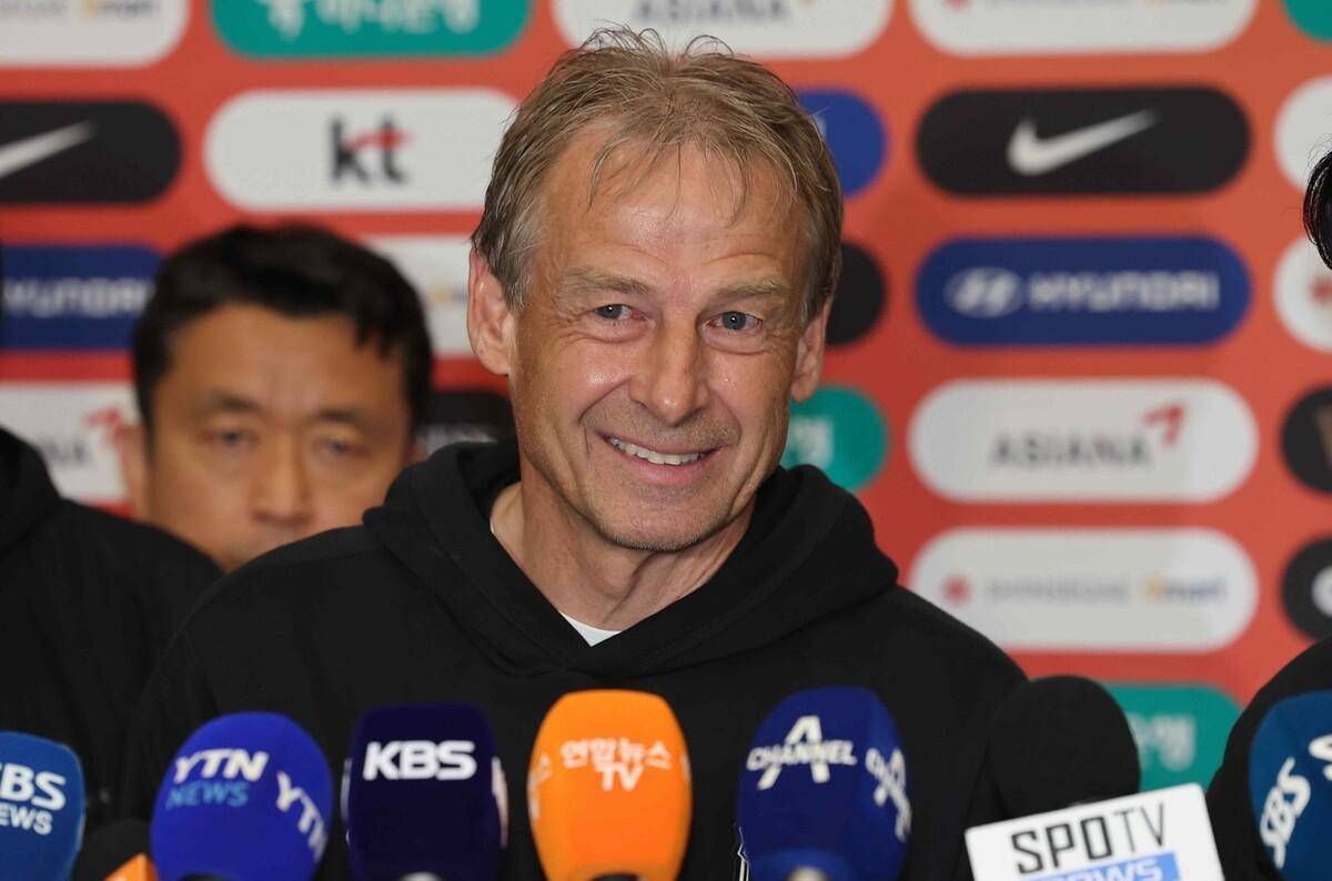 约旦队举行教练示范赛事，激励新一代球员(约旦队举行教练示范赛事,激励新一代球员的话)