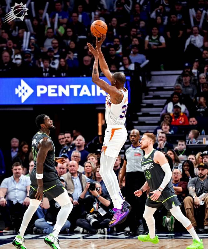 包含快船客场挑战篮网,激烈角逐引发球迷热议的词条 包含快船客场挑战篮网,激烈角逐引发球迷热议的词条