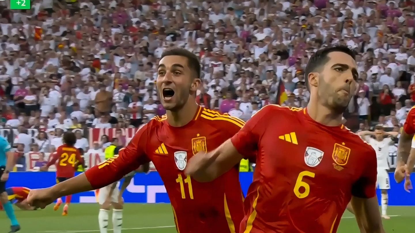 西班牙双杀瑞典，稳坐欧预赛小组第一的简单介绍