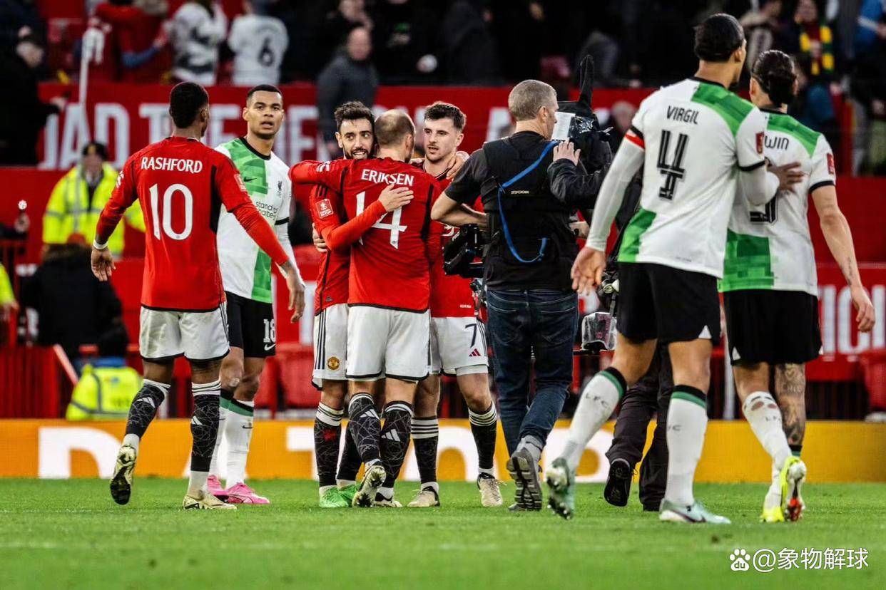 曼联连扳两球，欧洲赛场惊心动魄！的简单介绍