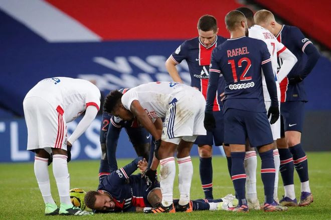 星空体育官网入口-包含里昂客场不敌，积分榜位置不变的词条