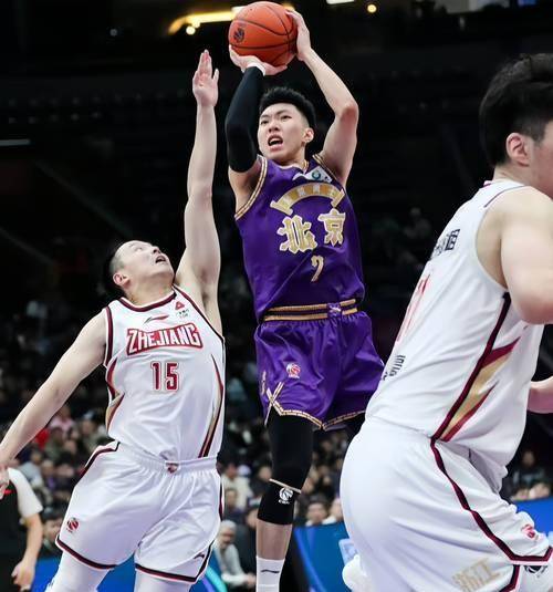 河北队惨遭对手反超，需反思失误的简单介绍