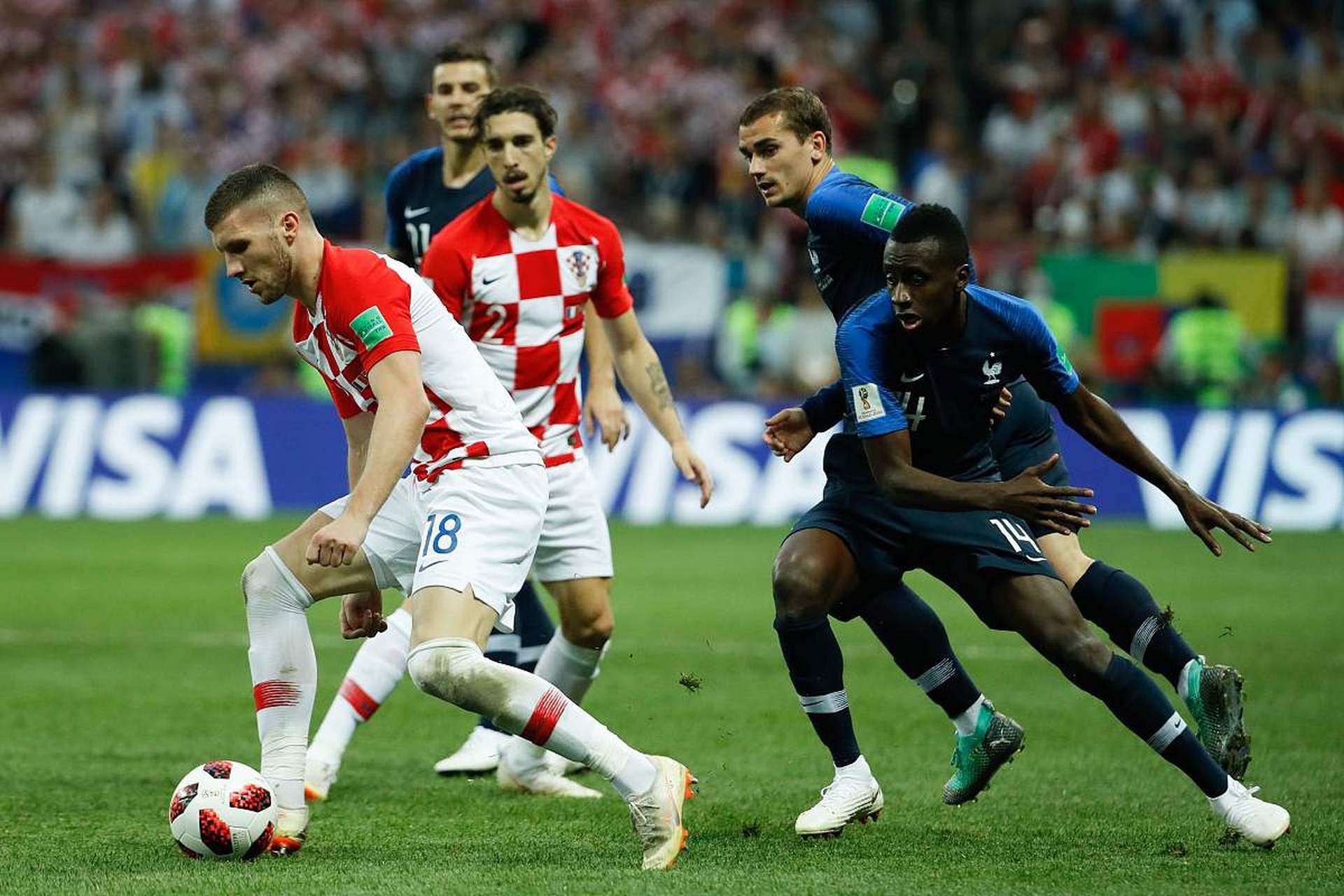 关于秘鲁不敌委内瑞拉，遭遇欧洲杯预选赛失败的信息