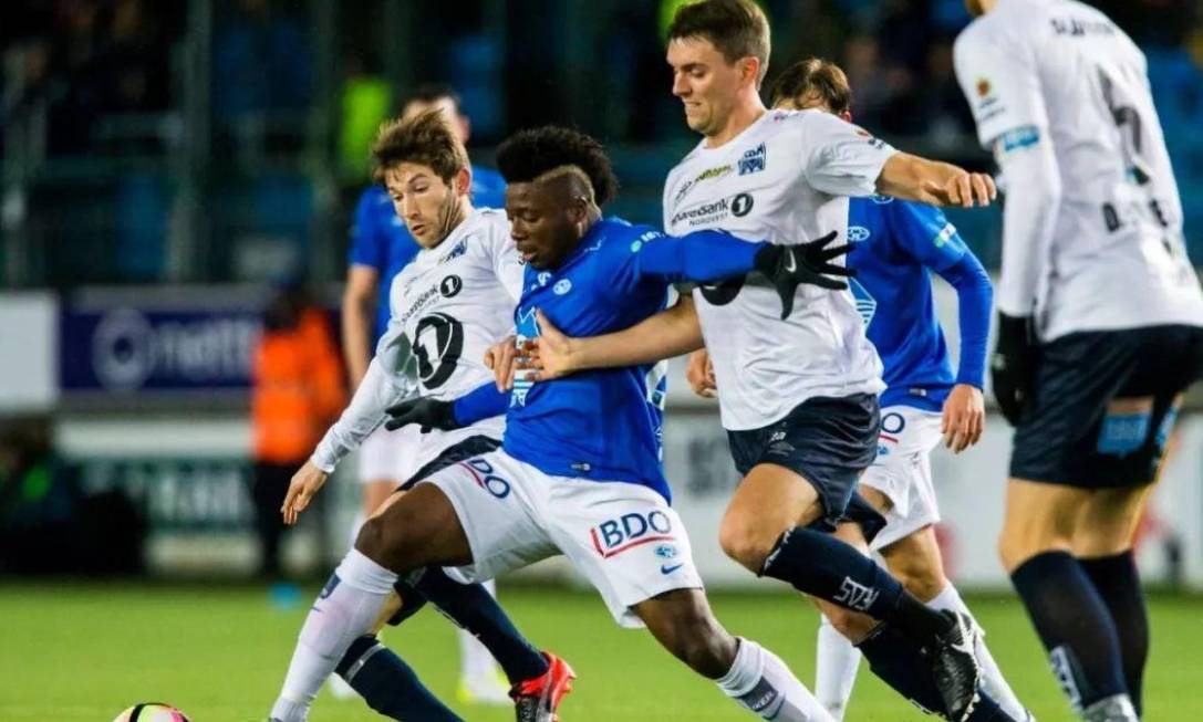 摩纳哥客场战胜斯特拉斯堡，重返联赛前四