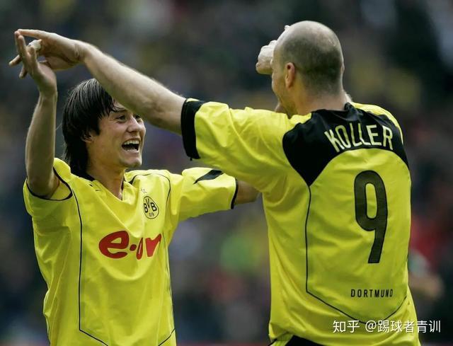 利物浦传奇神射手帮助多特蒙德