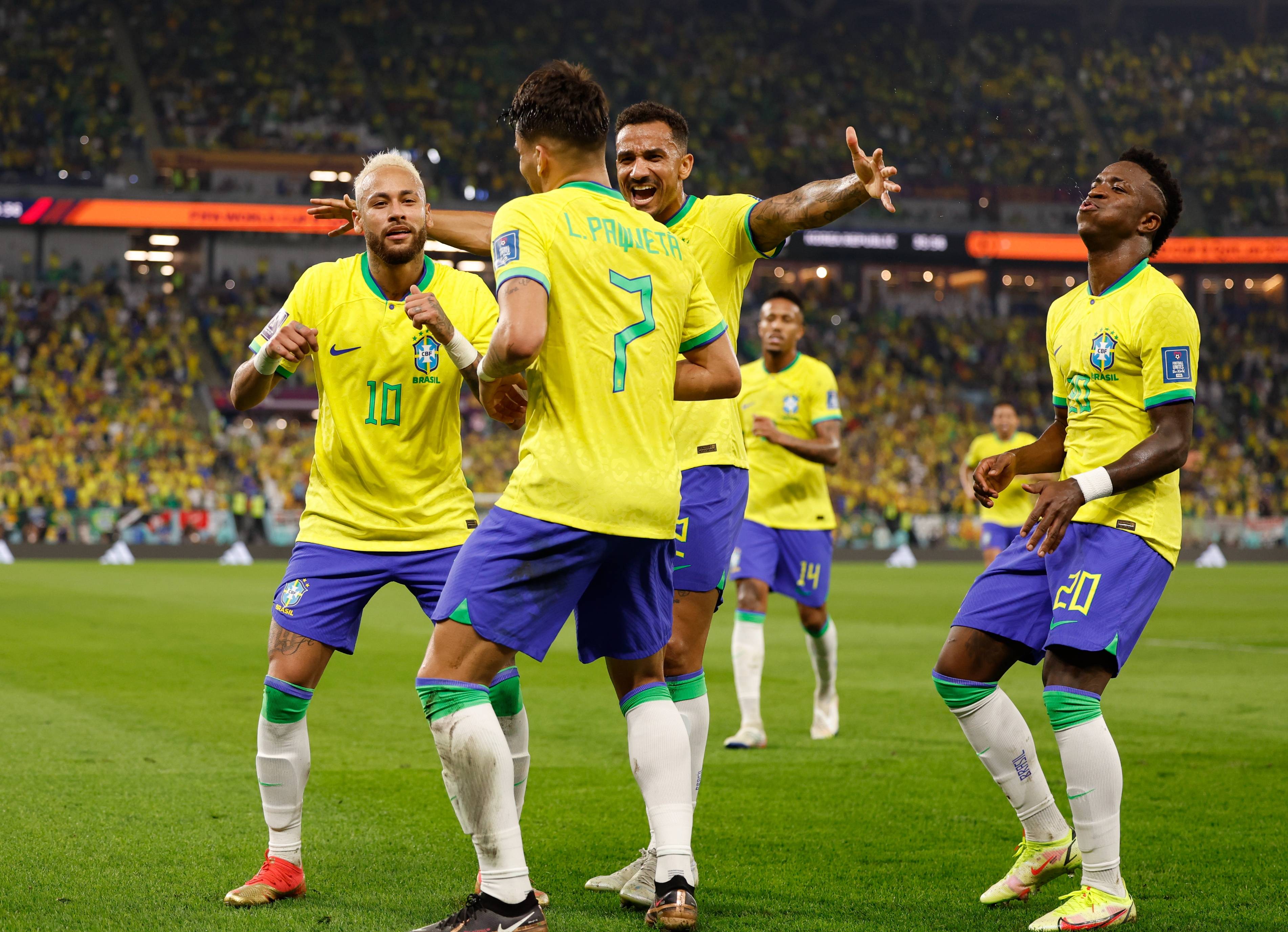 星空体育活动-关于传奇球星回顾：非洲足球巨星的辉煌历程的信息