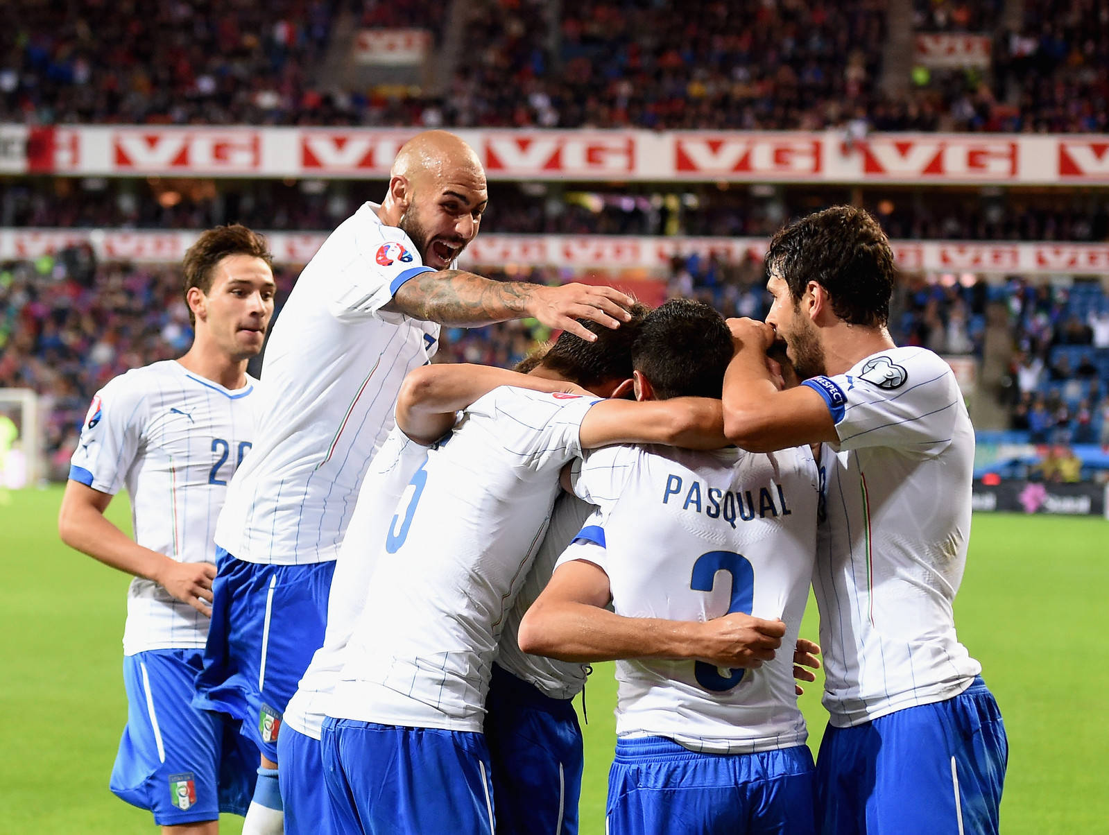 星空体育在线登录-包含挪威对土耳其：决出欧洲杯晋级者的词条