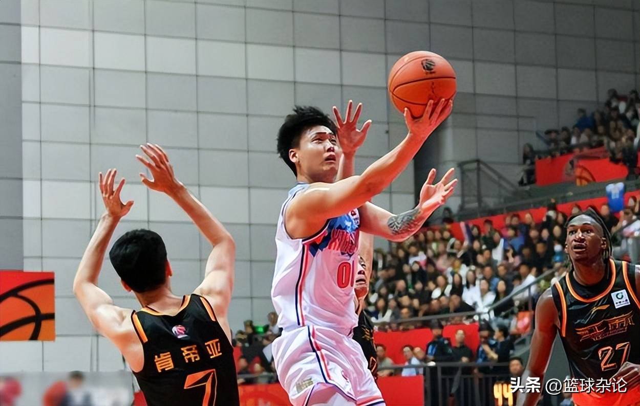 北京首钢遭遇惨败，排名下滑的简单介绍