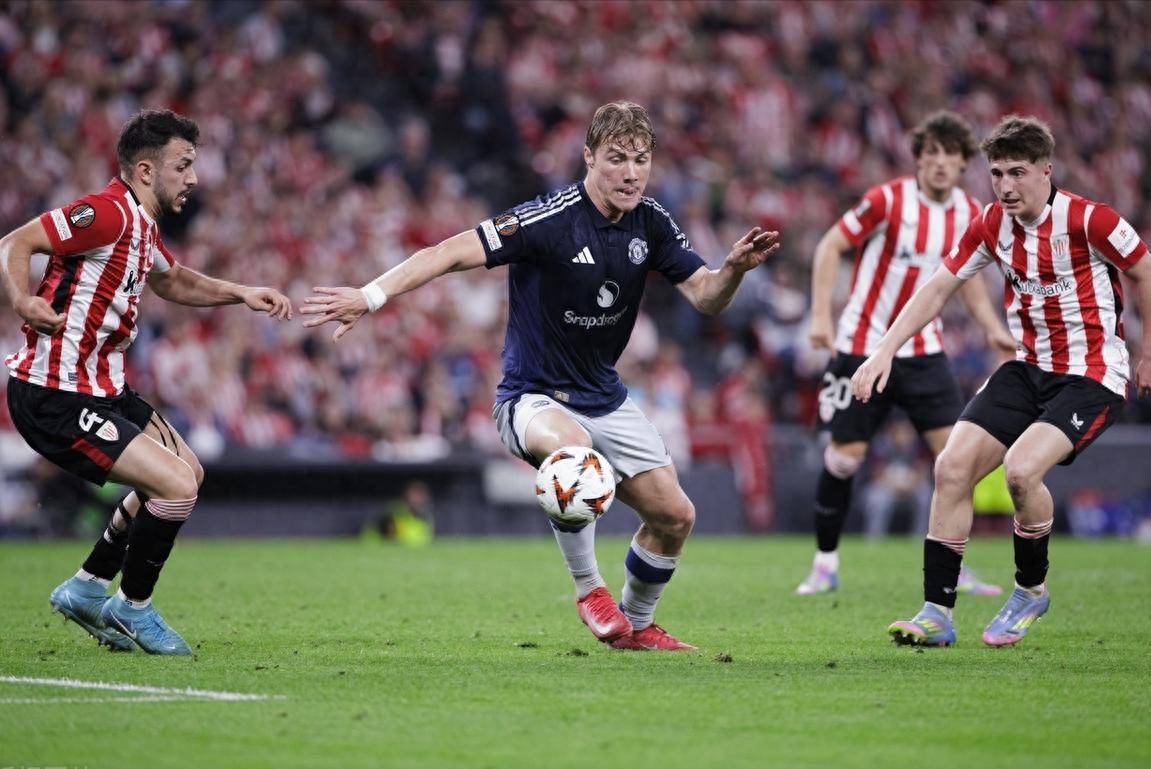 星空体育vip注册-关于曼联新星爆发，挑战布宜诺斯艾利斯独立防线坚固的信息