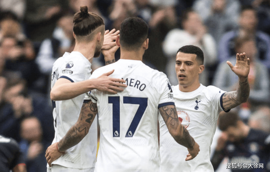 星空体育网站入口-狼队主场不敌热刺，遭遇联赛失利