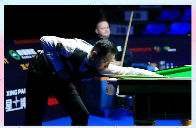 星空体育竞技-比赛中实力选手争夺，厮杀激烈