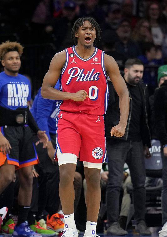 星空体育app-暴走一幕！球员飙分创造奇迹的简单介绍