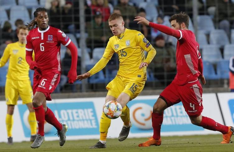 星空体育活动-柏林赫塔士猛烈进攻，战胜对手赢得比赛的简单介绍