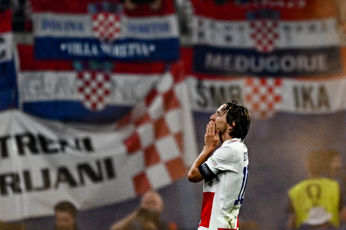 星空体育登录-波兰憾负克罗地亚，无缘欧洲杯半决赛的简单介绍