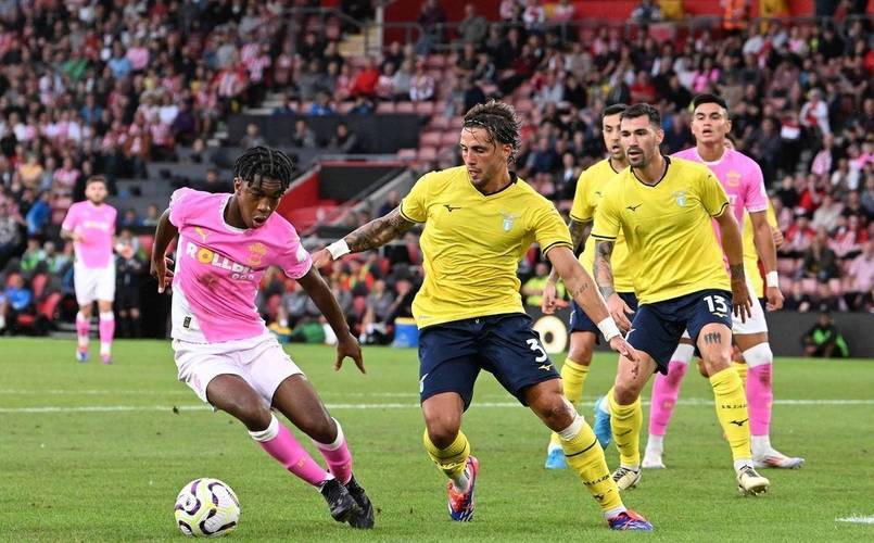 星空体育中国官网-包含维罗纳客场逼平对手，保级形势依然严峻的词条