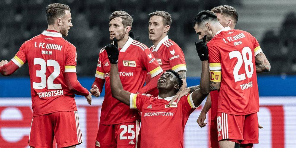 门兴客场击败里昂，客场表现抢眼的简单介绍