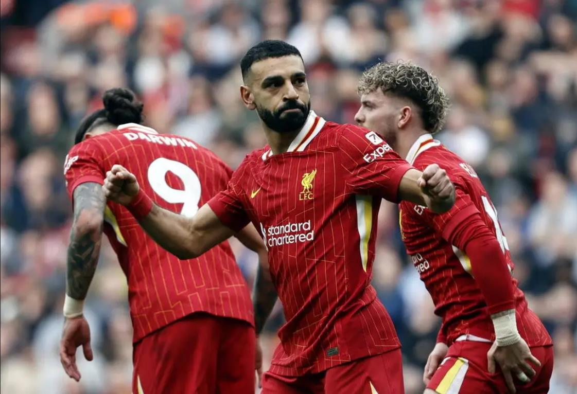 曼联逆转战胜对手，势不可挡的简单介绍